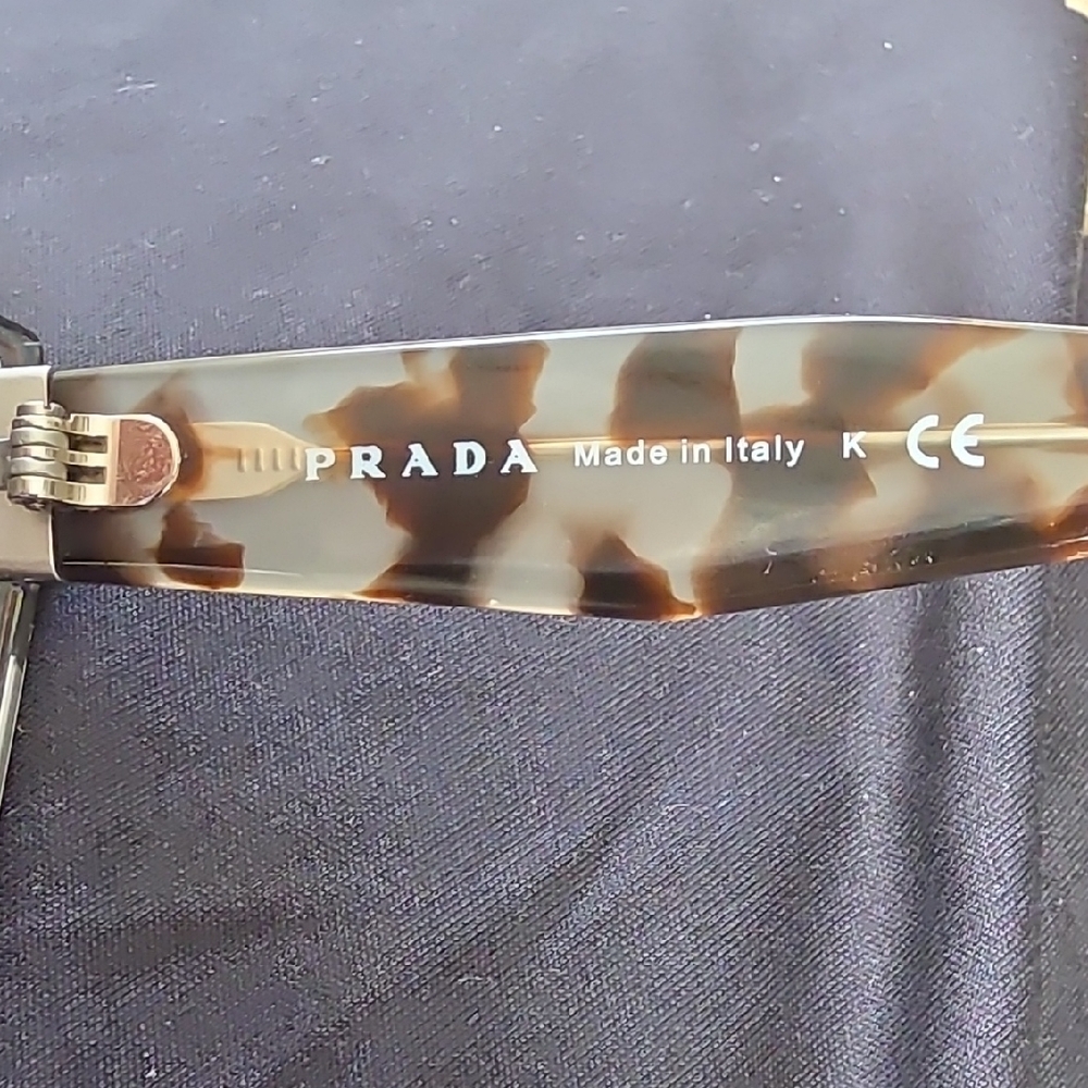 Prada SPR 16T Sunglasses - Picture 4 of 7